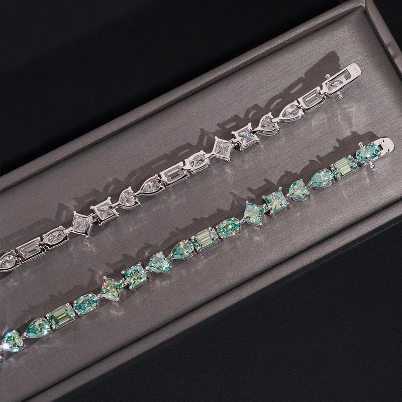 Emerald Moissanite Bracelet™
