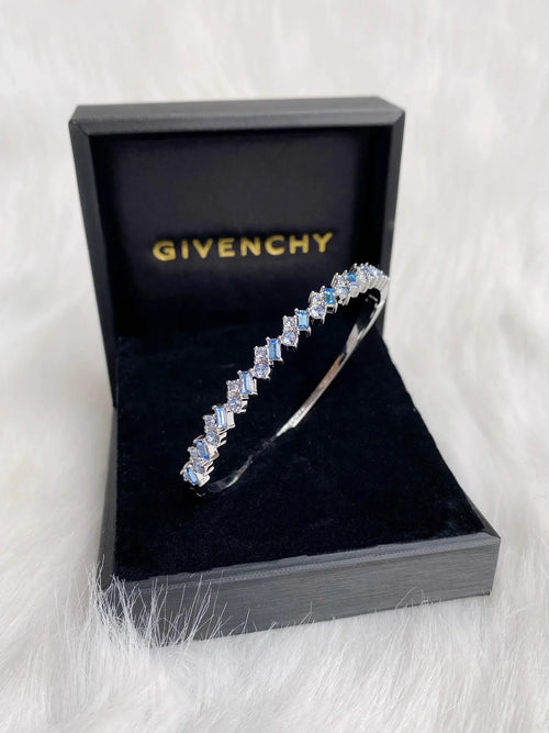 GIVENCHY Elegance Diamond Bracelet™